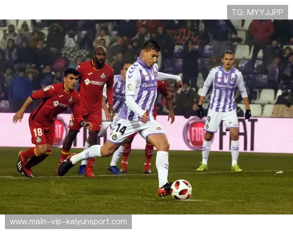 本泽马沙特新月首秀大爆发，未来值得期待